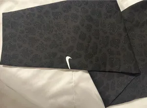 Nike Dri-Fit Sparkly Cheetah Print Workout Set thumbnail 9