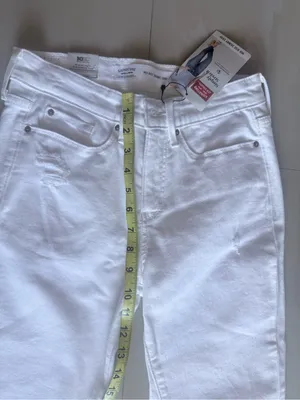 Signature by Levi Strauss White Skinny Jeans thumbnail 9