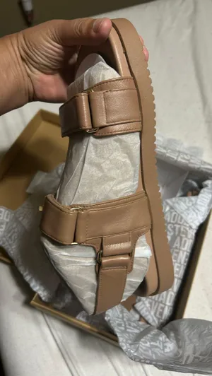 Steve Madden Sandals thumbnail 3