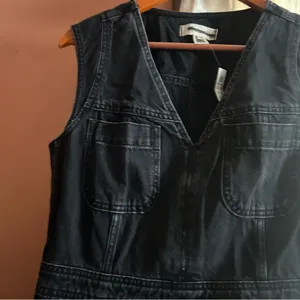 Madewell Denim Cap-Sleeve‎ Mini Dress in Tarrybrook Wash Black V-Neck NWT Size 4 thumbnail 4
