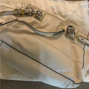 Coach Colette Leather Carryall Bag thumbnail 8