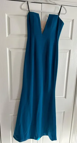 Revolve Formal Dress thumbnail 1