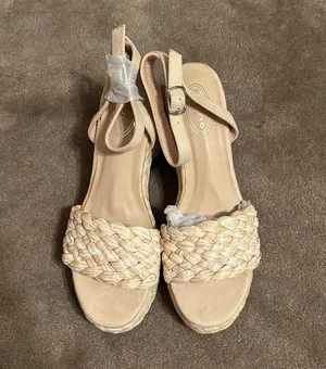 Woven Platform Sandals Tan Size 10 thumbnail 1