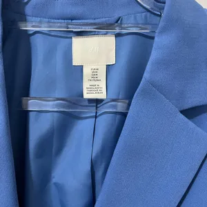 H&M Women's Blue Blazer Medium thumbnail 2