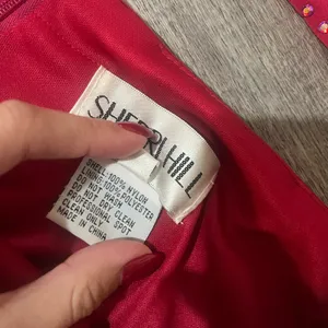 SHERRI HILL Two Piece Long Sleeve Dress with Side Slit in Ruby thumbnail 8