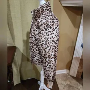 GB women's puffer jacket leopard print size M New thumbnail 2