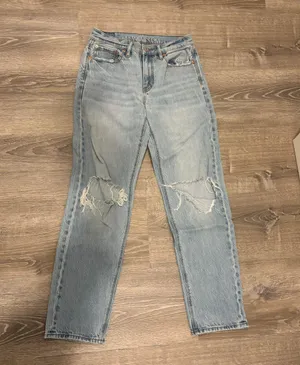 American Eagle Jeans thumbnail 1
