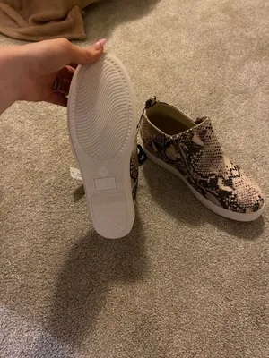 snake print booties Size 9 thumbnail 3