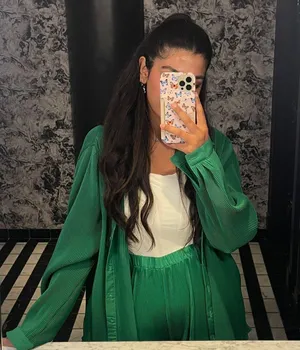 Prettylittlething Plisse set  thumbnail 1