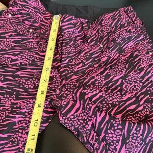 Betty rides Pink and‎ Black snowboarding, ski Pants size extra small women’s thumbnail 5