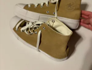 Converse Light Brown Suede Platform thumbnail 1