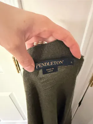 Pendleton Dark Green 100% Merino Wool Long Cardigan Sweater Size Large HOLES thumbnail 3