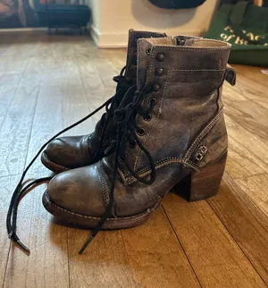 Bed Stu Boots Distressed Leather thumbnail 1