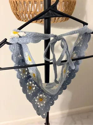 Light Blue Crochet Daisy Shoulder Bag with Yellow Centers thumbnail 3