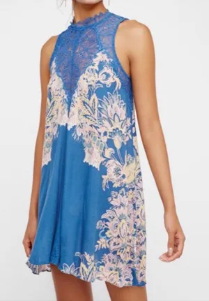 Free People Blue floral lace light weight Dress Size Small! thumbnail 1