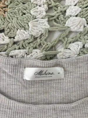 Short Sleeve Crop thumbnail 4