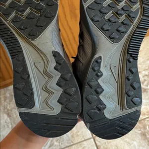 Nike H20 Repel Zoom Winflo 3 Ombre Black and Gray Athletic Sneakers - Size 9.5 thumbnail 12
