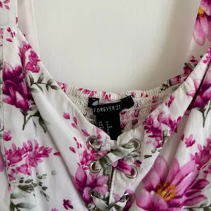 Forever 21 Pink Floral Tank Top thumbnail 2
