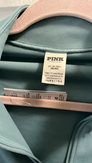 PINK Victoria's Secret Jacket Zip-Up thumbnail 3