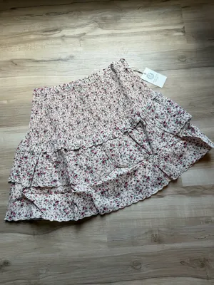 Tuckernuck‎ Hyacinth House Steff Mini Skirt Smocked Size Large Floral NWTs thumbnail 3