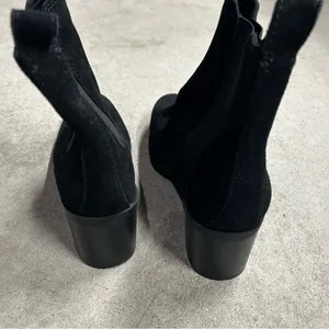 STEVE MADDEN Rhiannon Chelsea Black Suede Boots Womens Size 6.5M thumbnail 5