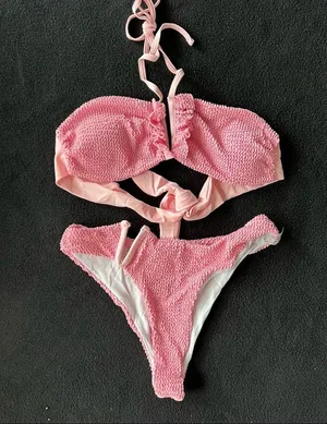 Pink Ruched halter bikini set thumbnail 6