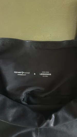Old Navy Active Workout Set Black thumbnail 2