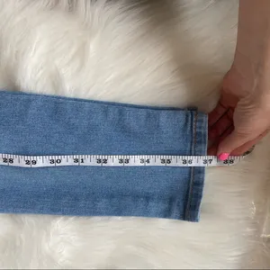 Refuge Charlotte Russe Distressed Blue Jeans thumbnail 9