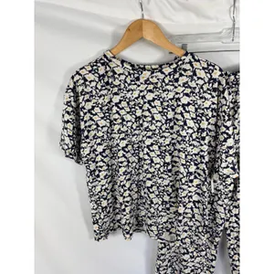 Nwt Amazon Essentials Floral Print Tshirt Pant Set Size Medium Blue thumbnail 2