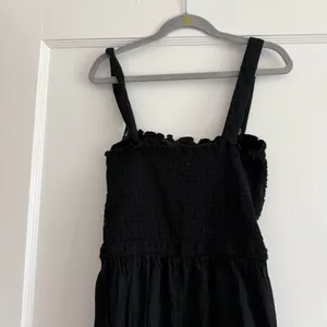 Hollister Black Button Wide Leg Cropped Jumpsuit Cotton & Linen Blend XS EUC thumbnail 6