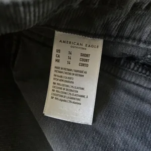 American Eagle Corduroy Flare Pants Gray Stretch Button Fly Women’s 14 Short Y2K thumbnail 2