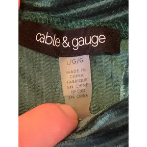 Cable & gauge Top Large Green Velvet look Texture Stripe Turtleneck thumbnail 4