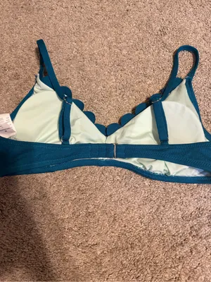 Scallop Edge Teal Bikini Top - Women’s thumbnail 5