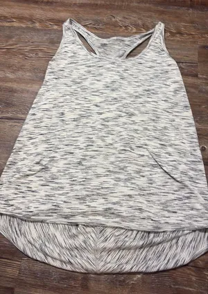 Lululemon Tank 2 thumbnail 1