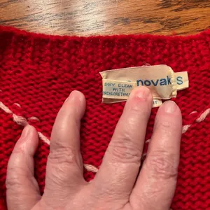 Vintage‎ Lynn Novak Hand Knit Sweater Vest Red & White Women's Size S 100% Wool thumbnail 4