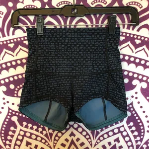Lululemon High Waisted Wunder Shorts thumbnail 3