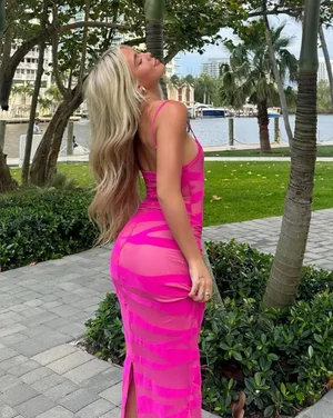Pink maxi dress Size XS thumbnail 2