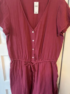 Gap romper  thumbnail 2