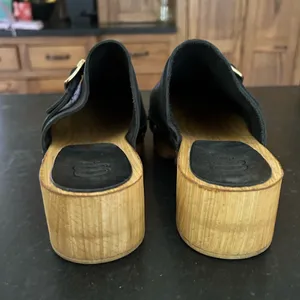 Vintage 8 by Zoox Y2K Black Leather Look Wooden Clogs Brass Studs | size 8.5 thumbnail 2