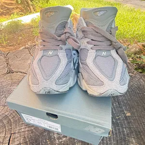 New model new balance 9060 aged version women sneakers shoes size 6.5 thumbnail 2