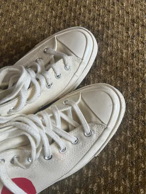 Commes Des Garçon Play Converse Chuck Classic Cream Canvas High-Top Sneakers thumbnail 3