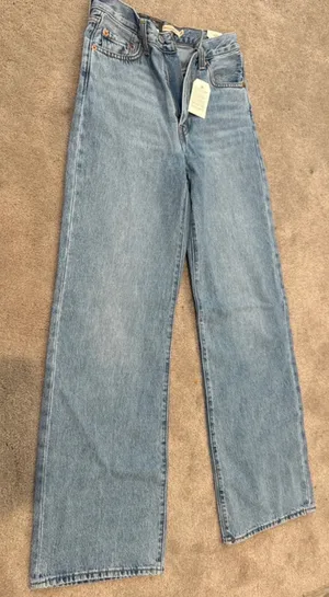 Levi’s Ribcage Wide-Leg thumbnail 1