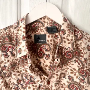 Liz Sport Beige Red Paisley Wester Snap Button Vintage Collared Shirt Medium thumbnail 6