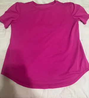Lululemon Tee thumbnail 1