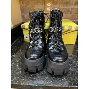 Circus by Sam Edelman Circus NY Aidyn black chain-detail ankle boots Size 6.5 Grunge Goth Lug Sole thumbnail 6