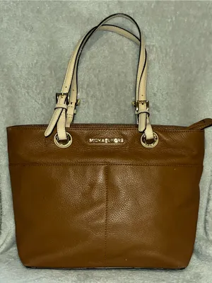Michael Kors Bedford textured leather tote in acorn brown with contrasting pale thumbnail 1