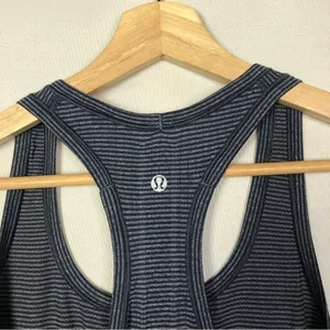 Lululemon Run‎ Swiftly Tech Fitted Tank Top Heathered Cadet Blue Striped 8 thumbnail 6