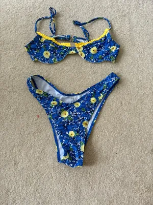 Shein Floral Bikini Set thumbnail 3