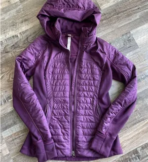 Lululemon puffer jacket coat  thumbnail 1