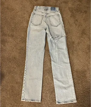 Abercrombie 90s Jeans Ultra High-Rise Straight Jeans thumbnail 2